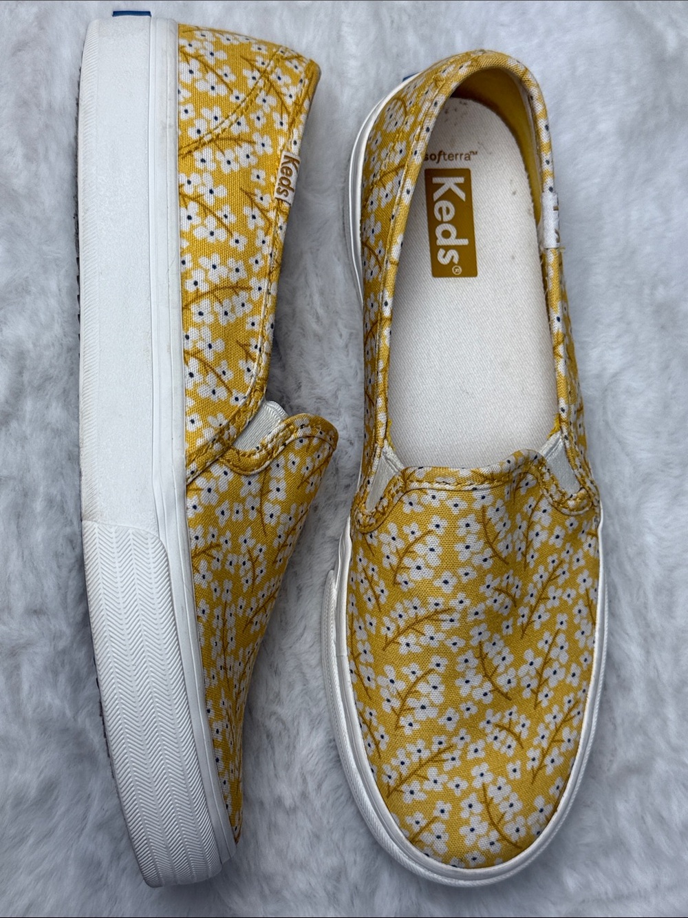 Keds Double Decker Ditsy Floral Slip On Sneakers 7 Yellow Canvas Softerra WF6505